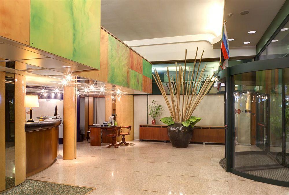 City Hotel Варезе Экстерьер фото