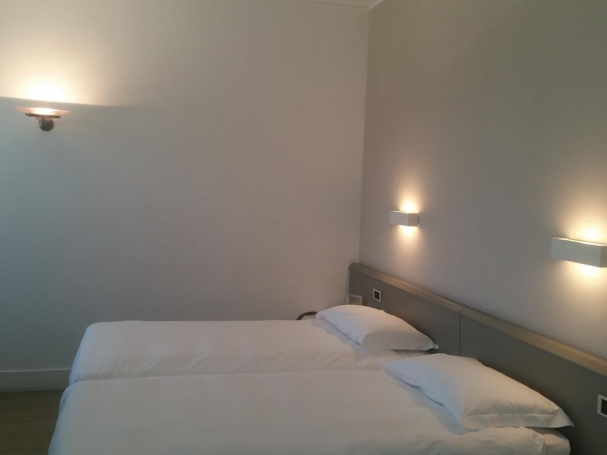 City Hotel Варезе Экстерьер фото