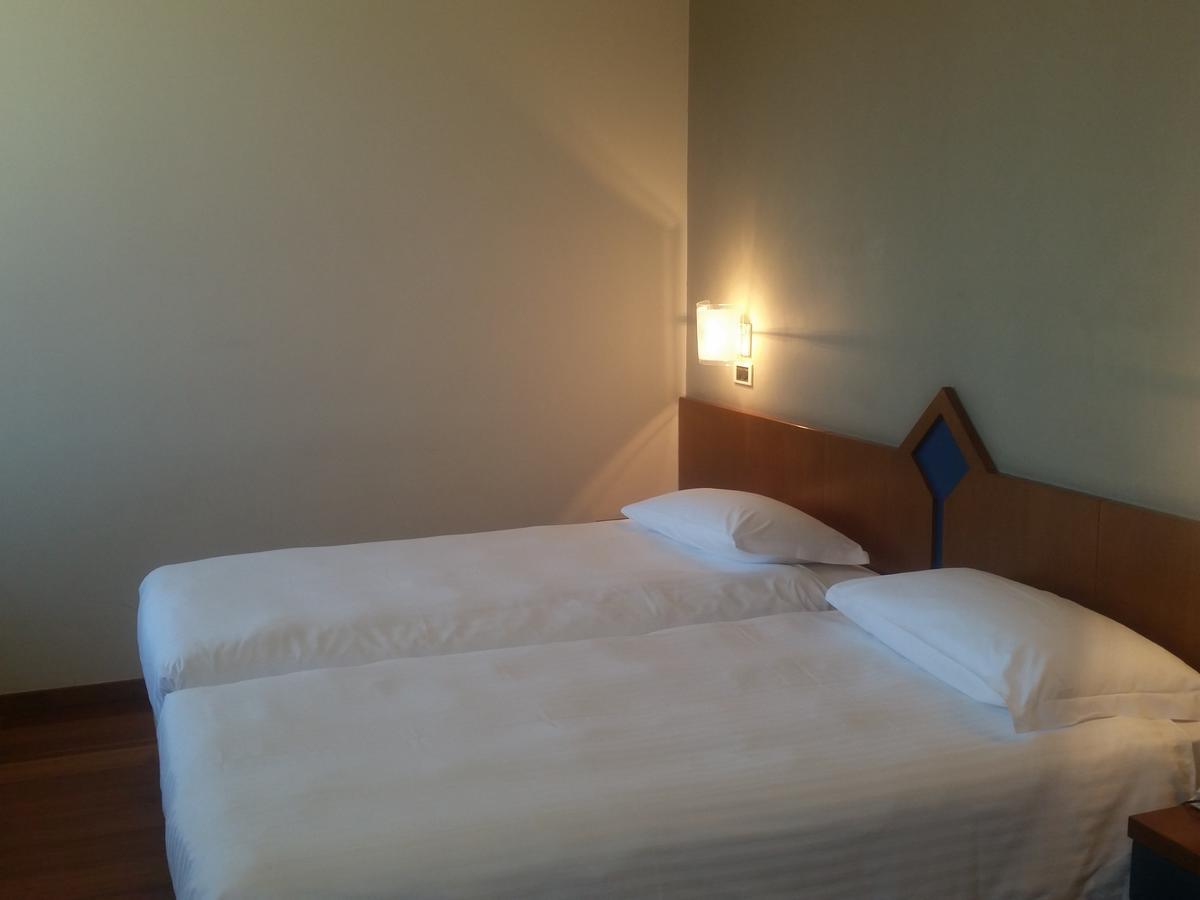 City Hotel Варезе Экстерьер фото