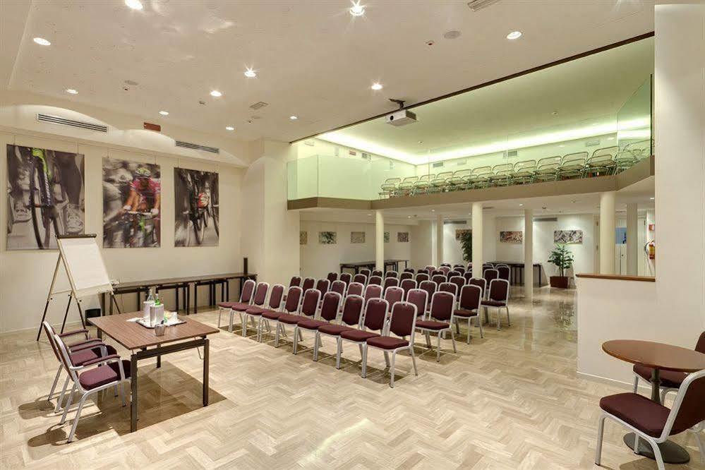 City Hotel Варезе Экстерьер фото