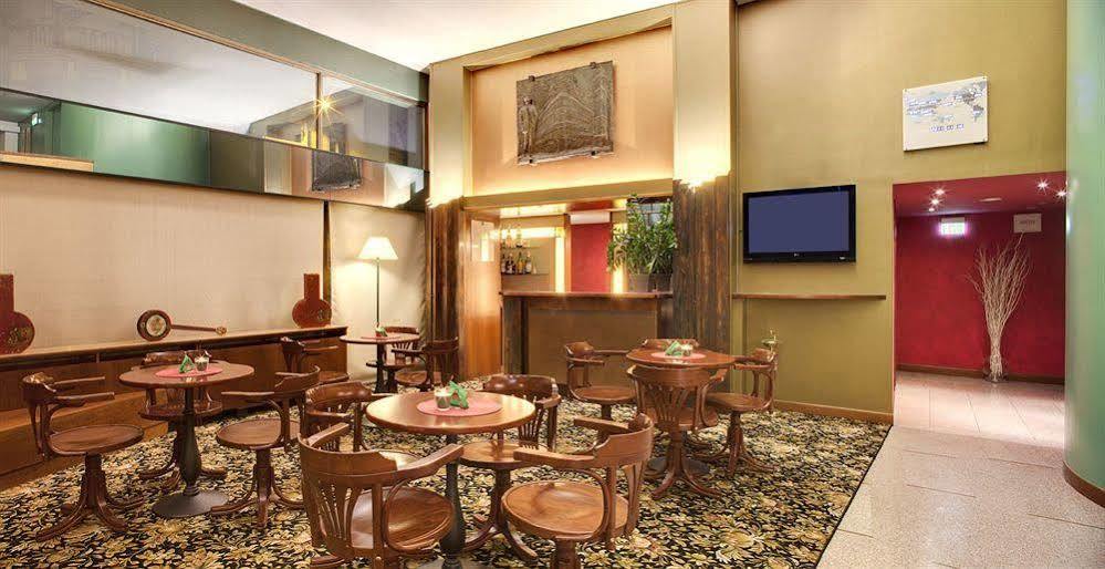 City Hotel Варезе Экстерьер фото