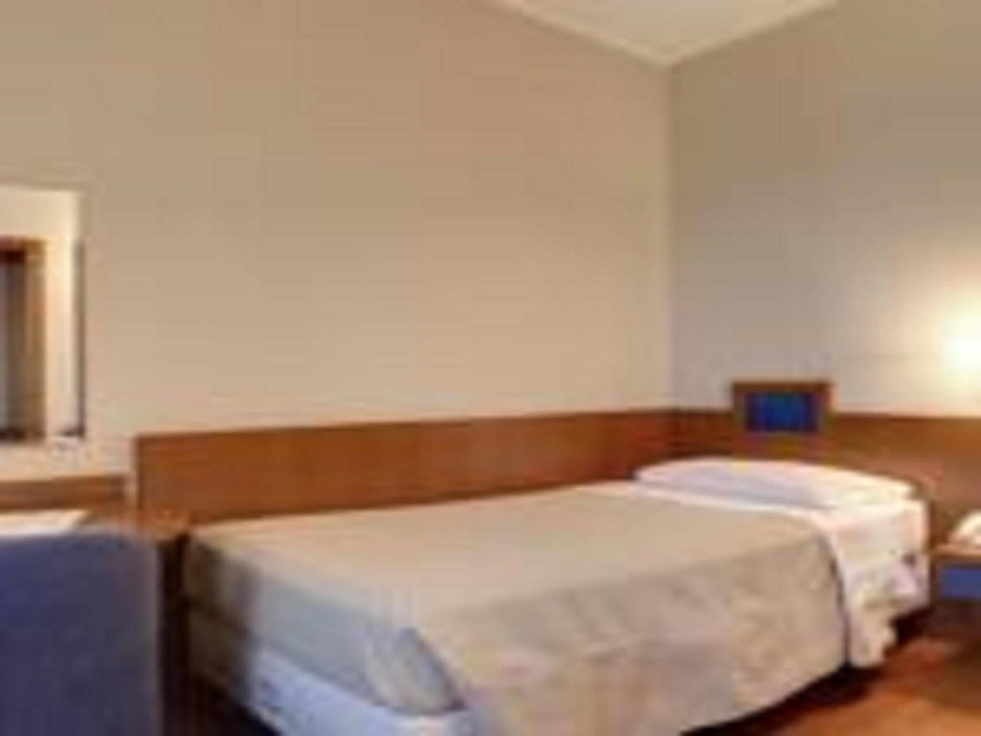 City Hotel Варезе Экстерьер фото